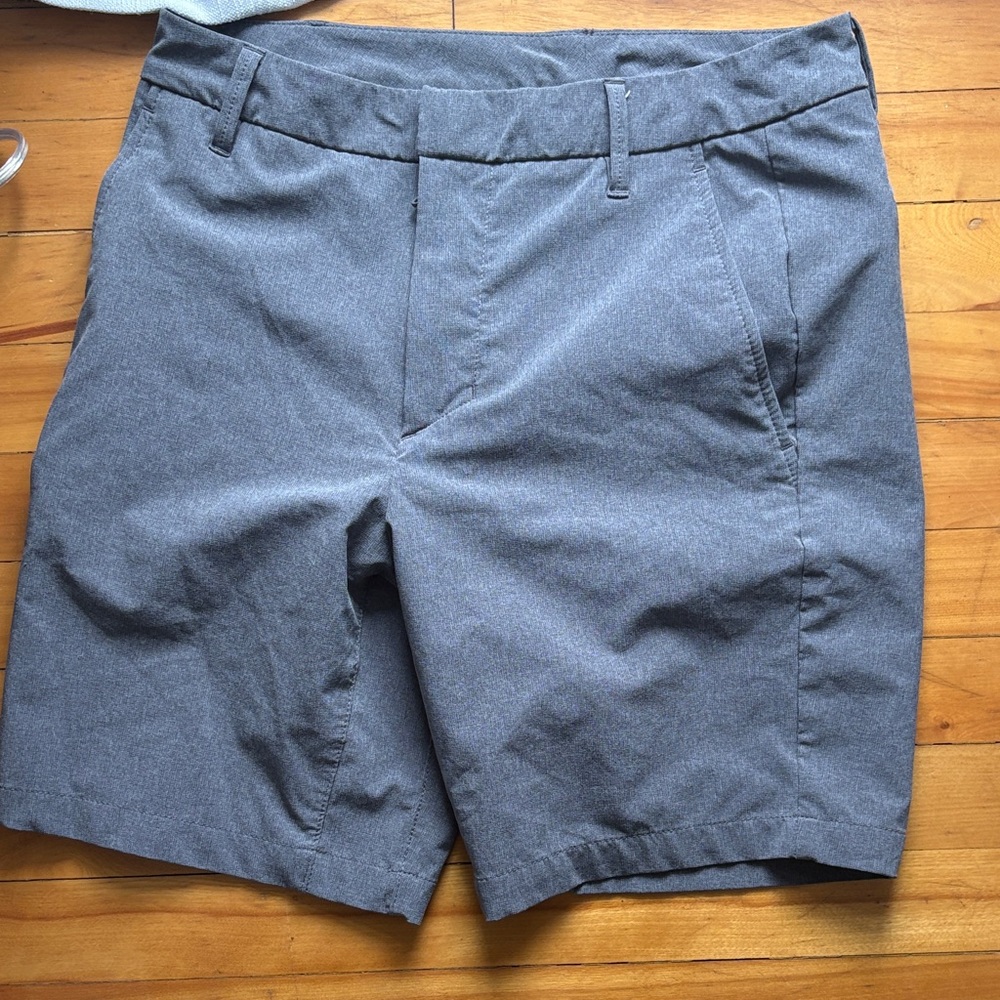 All in Motion Men's Flat Front Golf Shorts in Gray Waist 30